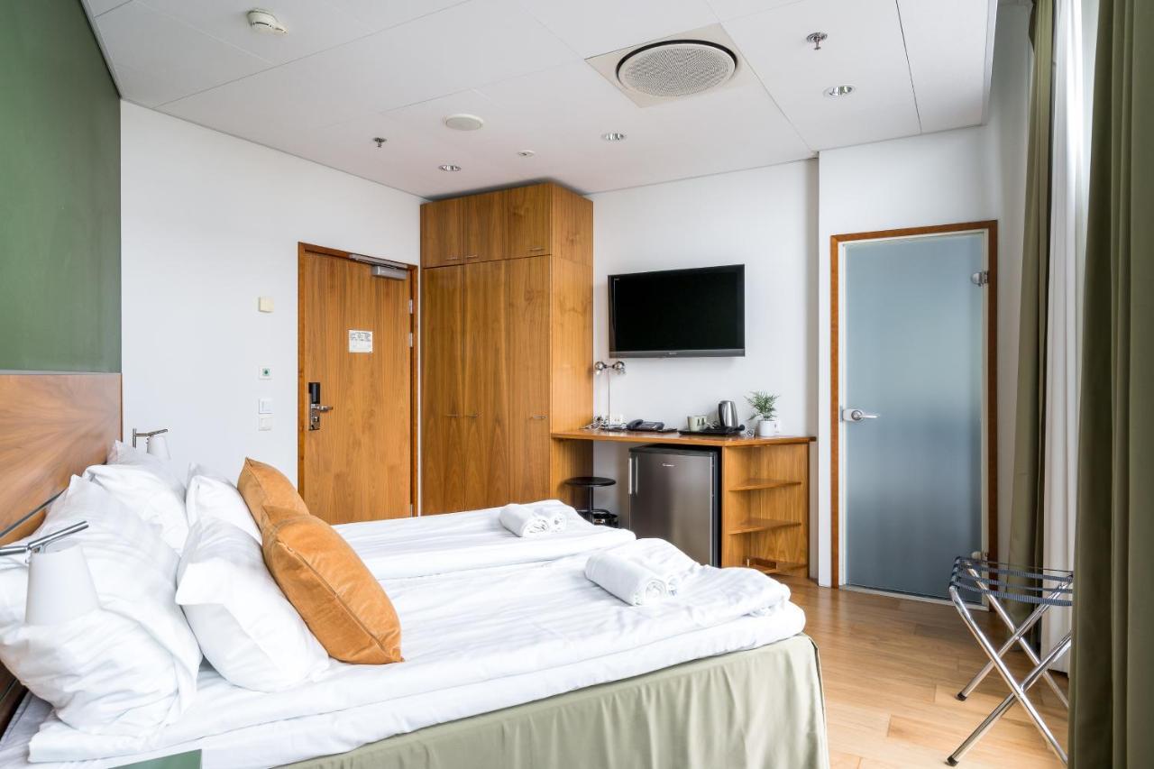Hiisi Hotel Helsinki Jaetkaesaari エクステリア 写真