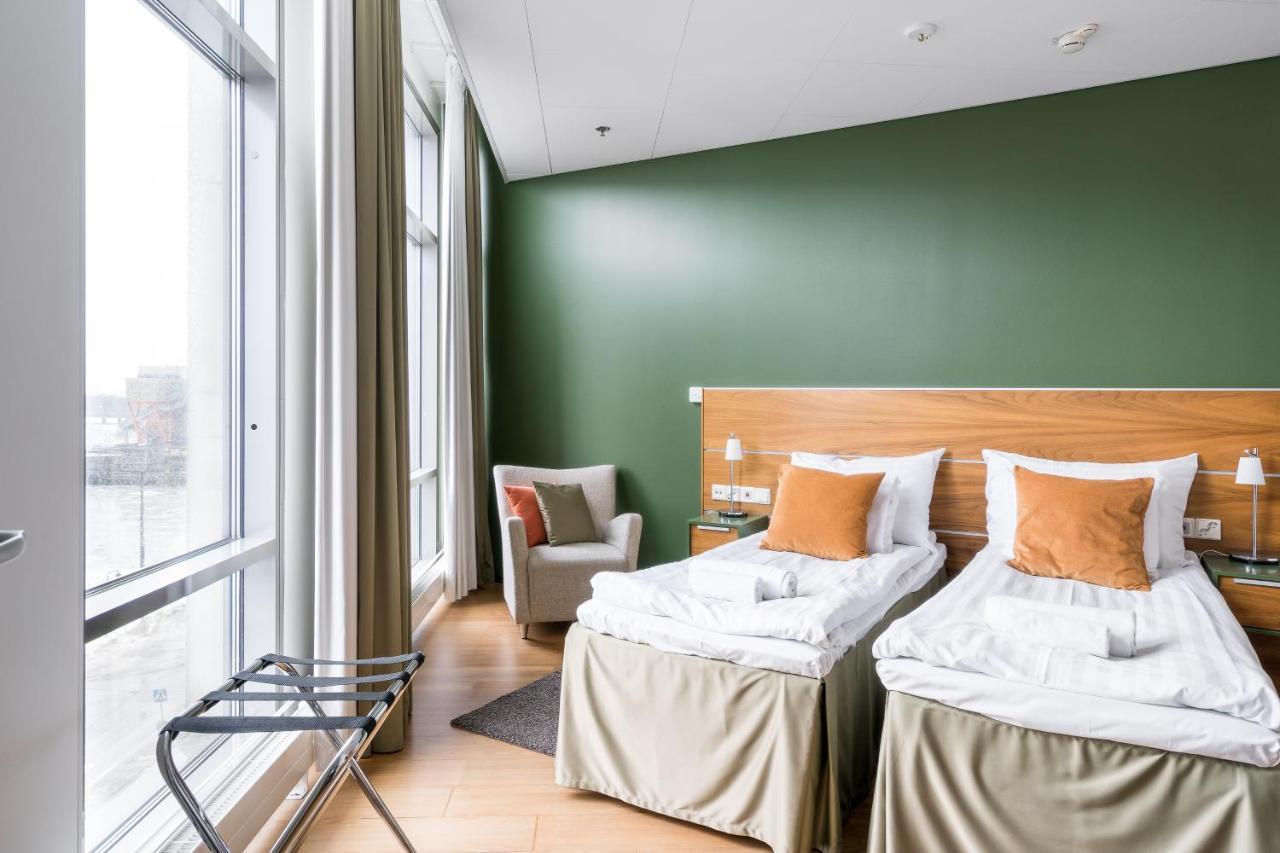 Hiisi Hotel Helsinki Jaetkaesaari エクステリア 写真