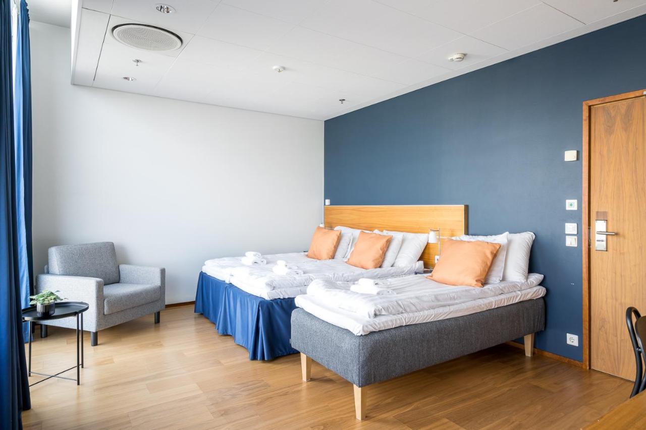 Hiisi Hotel Helsinki Jaetkaesaari エクステリア 写真