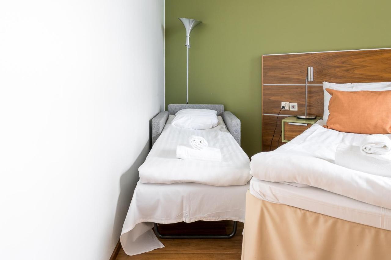 Hiisi Hotel Helsinki Jaetkaesaari エクステリア 写真