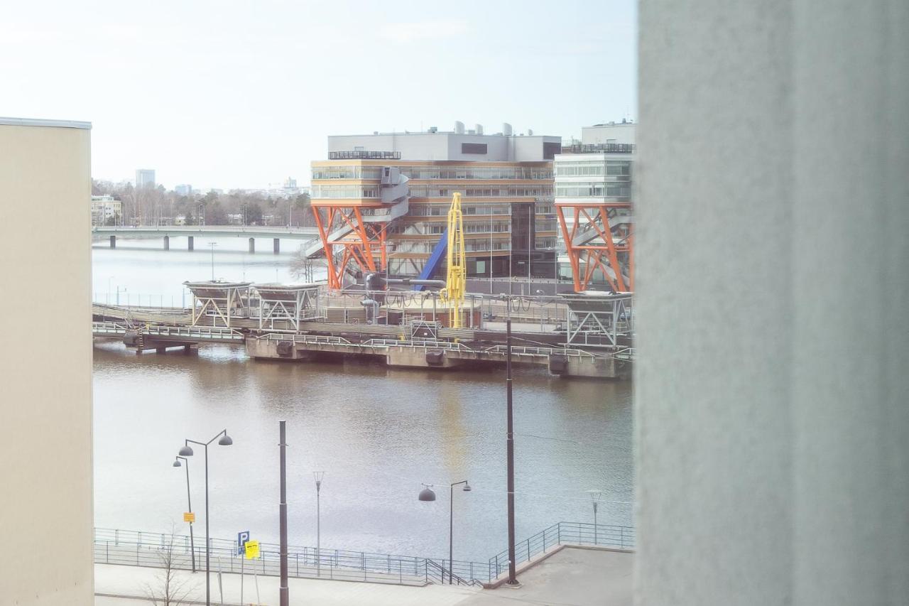 Hiisi Hotel Helsinki Jaetkaesaari エクステリア 写真