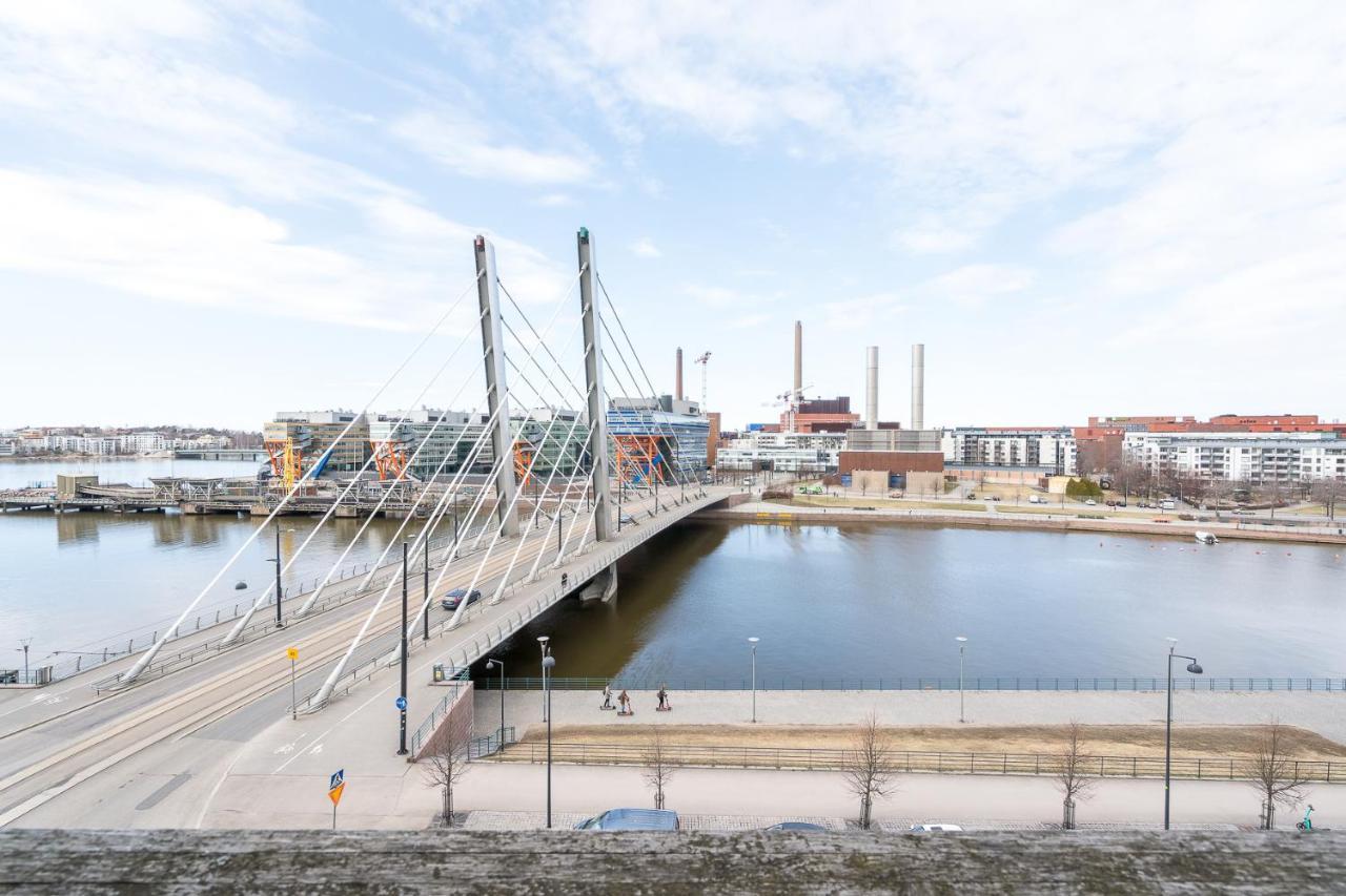 Hiisi Hotel Helsinki Jaetkaesaari エクステリア 写真